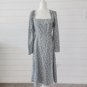 Square neck floral puff sleeve midi spring dress